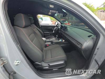 2025 Honda HR-V Sport - zdjęcie 13 z 20 - miniatura