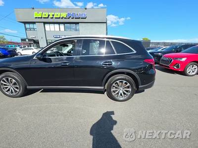 2024 Mercedes-Benz GLC 300 - zdjęcie 3 z 23 - miniatura