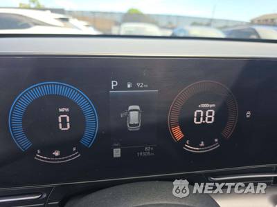 2025 Hyundai Kona SEL - zdjęcie 5 z 18 - miniatura