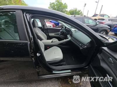 2023 Hyundai Elantra Limited - zdjęcie 18 z 24 - miniatura