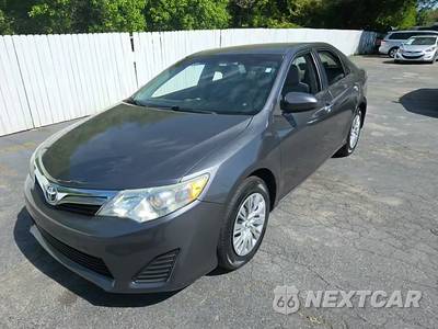 2013 Toyota Camry LE - zdjęcie 1 z 26 - miniatura