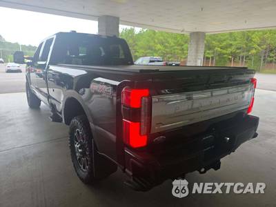 2025 Ford Super Duty F-350 Platinum Crew Cab Long Bed - zdjęcie 2 z 22 - miniatura