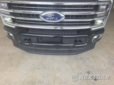 2025 Ford Super Duty F-350 Platinum Crew Cab Long Bed - zdjęcie 21 z 22 - miniatura