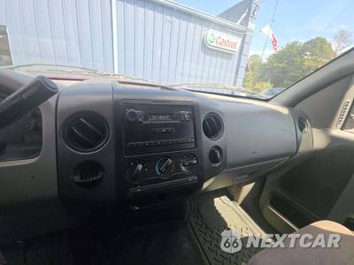 2006 Ford F-150 XL Regular Cab Medium Bed - zdjęcie 10 z 36 - miniatura