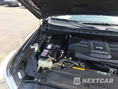 2018 Nissan TITAN SV Crew Cab Short Bed - zdjęcie 24 z 25 - miniatura