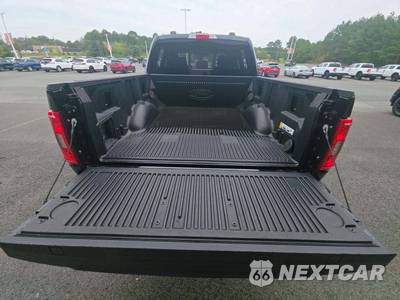 2023 Ford F-150 XLT Crew Cab Short Bed - zdjęcie 14 z 22 - miniatura