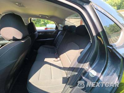 2020 Kia Forte LXS - zdjęcie 13 z 24 - miniatura