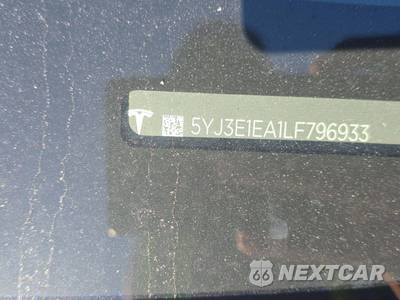 2020 Tesla Model 3 Standard Range Plus - zdjęcie 5 z 23 - miniatura