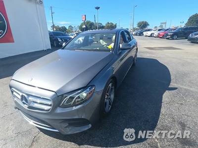2017 Mercedes-Benz E 300 Sport Sedan - zdjęcie 1 z 22 - miniatura
