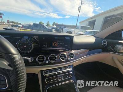 2017 Mercedes-Benz E 300 Sport Sedan - zdjęcie 7 z 22 - miniatura