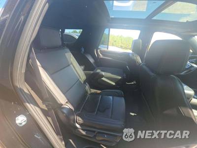 2022 GMC Yukon Denali 5SA - zdjęcie 17 z 22 - miniatura