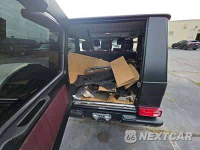 2017 Mercedes-Benz G 550 4MATIC - zdjęcie 11 z 25 - miniatura