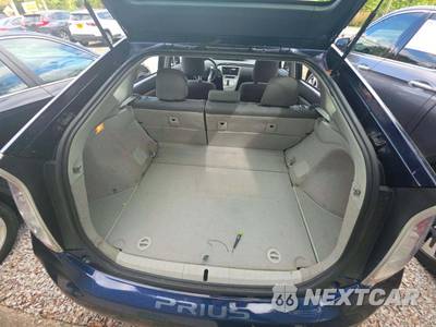 2013 Toyota Prius Two - zdjęcie 14 z 27 - miniatura