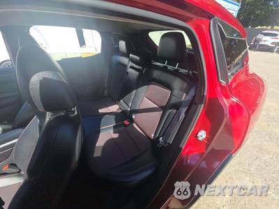 2025 Nissan Kicks SR - zdjęcie 13 z 21 - miniatura