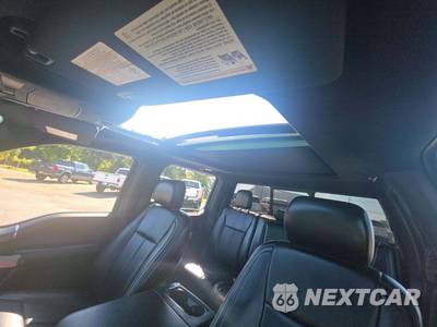 2019 Ford F-150 Lariat Crew Cab Short Bed - zdjęcie 8 z 23 - miniatura