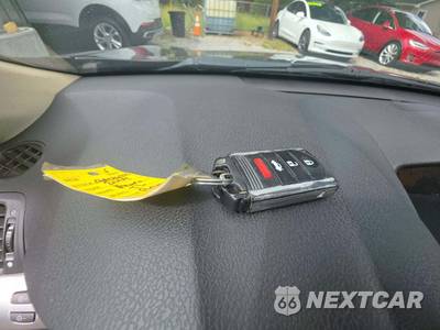 2009 Acura TL w/Technology Package - zdjęcie 8 z 32 - miniatura