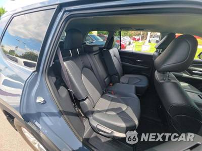 2024 Toyota Grand Highlander XLE - zdjęcie 17 z 22 - miniatura
