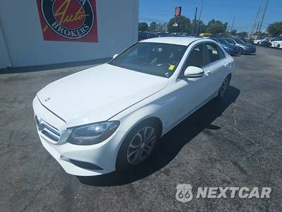 2016 Mercedes-Benz C 300 - zdjęcie 1 z 21 - miniatura