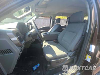 2025 Ford F-150 XLT Crew Cab Short Bed - zdjęcie 6 z 22 - miniatura