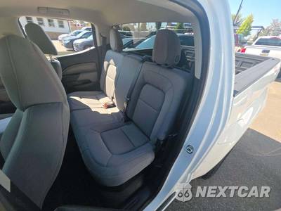 2016 Chevrolet Colorado WT Crew Cab Medium Bed 2WT - zdjęcie 13 z 24 - miniatura