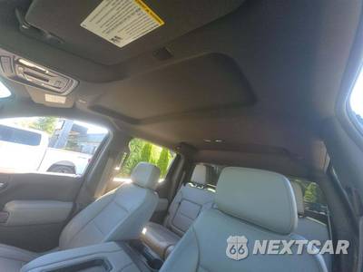 2019 Chevrolet Silverado 1500 LTZ Crew Cab Short Bed 1LZ - zdjęcie 11 z 26 - miniatura