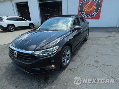 2019 Volkswagen Jetta R-Line - zdjęcie 1 z 20 - miniatura