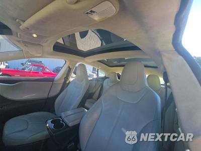2014 Tesla Model S P85 - zdjęcie 11 z 25 - miniatura