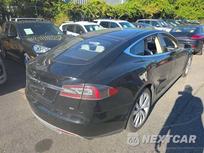 2014 Tesla Model S P85 - zdjęcie 3 z 25 - miniatura