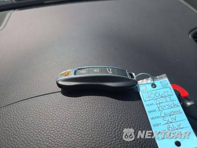 2022 Porsche Cayenne - zdjęcie 8 z 21 - miniatura