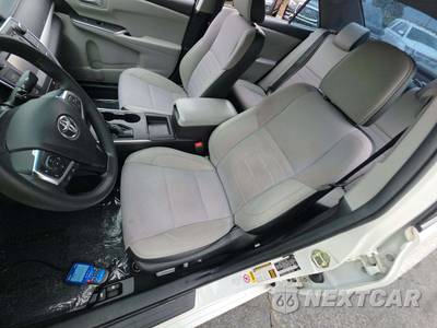 2017 Toyota Camry SE - zdjęcie 19 z 23 - miniatura