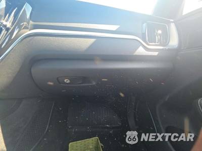 2019 Volvo XC60 T5 R-Design - zdjęcie 16 z 24 - miniatura