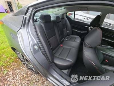 2021 Nissan Altima SR - zdjęcie 15 z 24 - miniatura