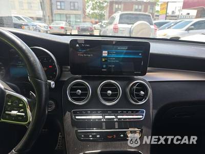 2020 Mercedes-Benz GLC 300 4MATIC - zdjęcie 10 z 20 - miniatura