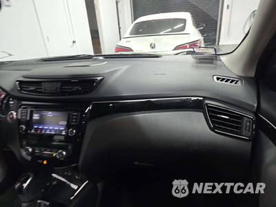 2019 Nissan Rogue Sport SL - zdjęcie 19 z 20 - miniatura