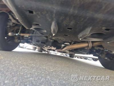 2015 Toyota Camry LE - zdjęcie 15 z 25 - miniatura