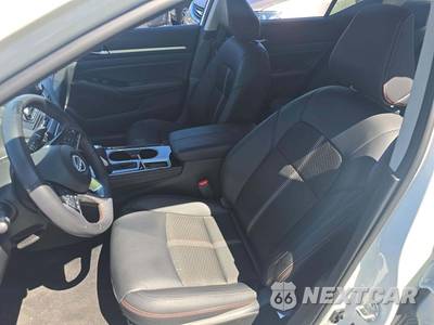 2024 Nissan Altima SR - zdjęcie 6 z 20 - miniatura