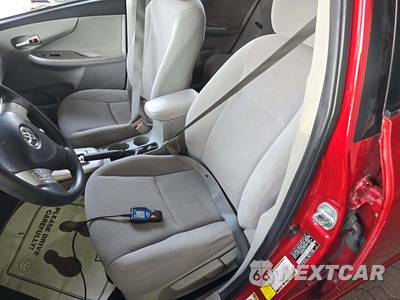 2013 Toyota Corolla LE - zdjęcie 6 z 23 - miniatura