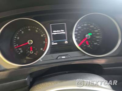 2018 Volkswagen Tiguan SE - zdjęcie 9 z 20 - miniatura