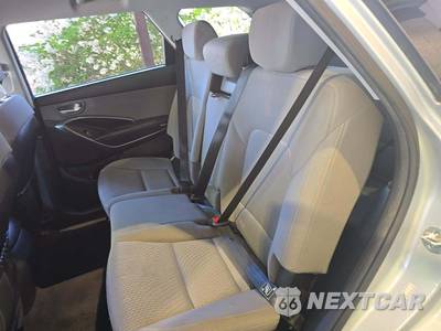 2018 Hyundai Santa Fe SE - zdjęcie 13 z 25 - miniatura