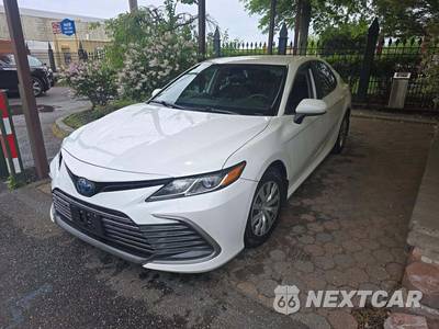 2022 Toyota Camry Hybrid LE - zdjęcie 1 z 20 - miniatura