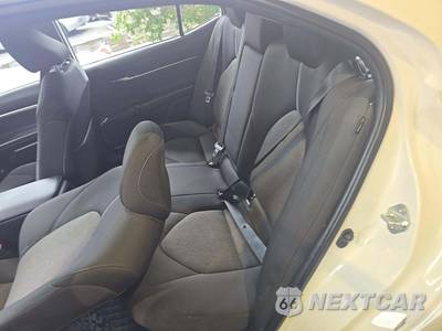2022 Toyota Camry Hybrid LE - zdjęcie 13 z 20 - miniatura