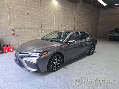 2023 Toyota Camry Hybrid SE - zdjęcie 1 z 21 - miniatura