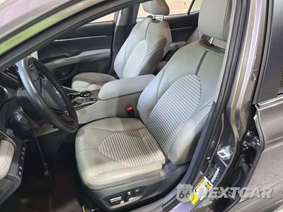 2023 Toyota Camry Hybrid SE - zdjęcie 6 z 21 - miniatura