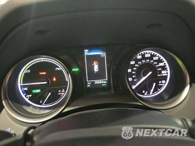 2023 Toyota Camry Hybrid SE - zdjęcie 9 z 21 - miniatura