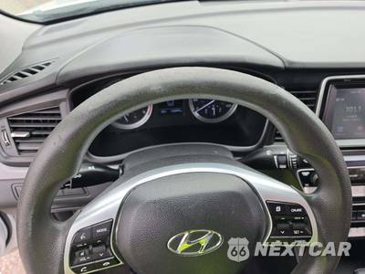 2019 Hyundai Sonata SE - zdjęcie 21 z 28 - miniatura