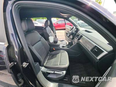 2023 Volkswagen Atlas Cross Sport 2.0T SE - zdjęcie 18 z 25 - miniatura