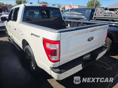 2022 Ford F-150 LARIAT Crew Cab Short Bed - zdjęcie 2 z 22 - miniatura