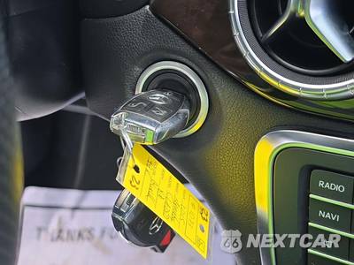 2015 Mercedes-Benz CLA 250 - zdjęcie 8 z 26 - miniatura
