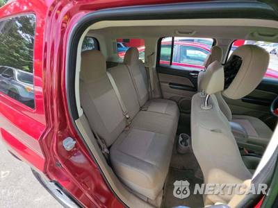 2016 Jeep Patriot Latitude - zdjęcie 16 z 26 - miniatura