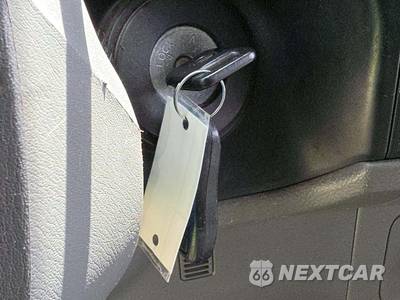 2019 Nissan NV2500 HD Cargo SV High Roof 146.1" WB - zdjęcie 8 z 27 - miniatura